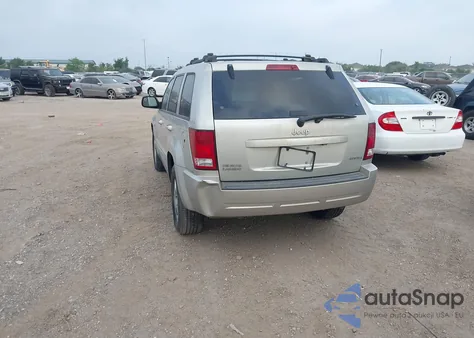 2010 Jeep Grand Cherokee Laredo из США, поврежденный, VIN 1J4PR4GK8AC131044